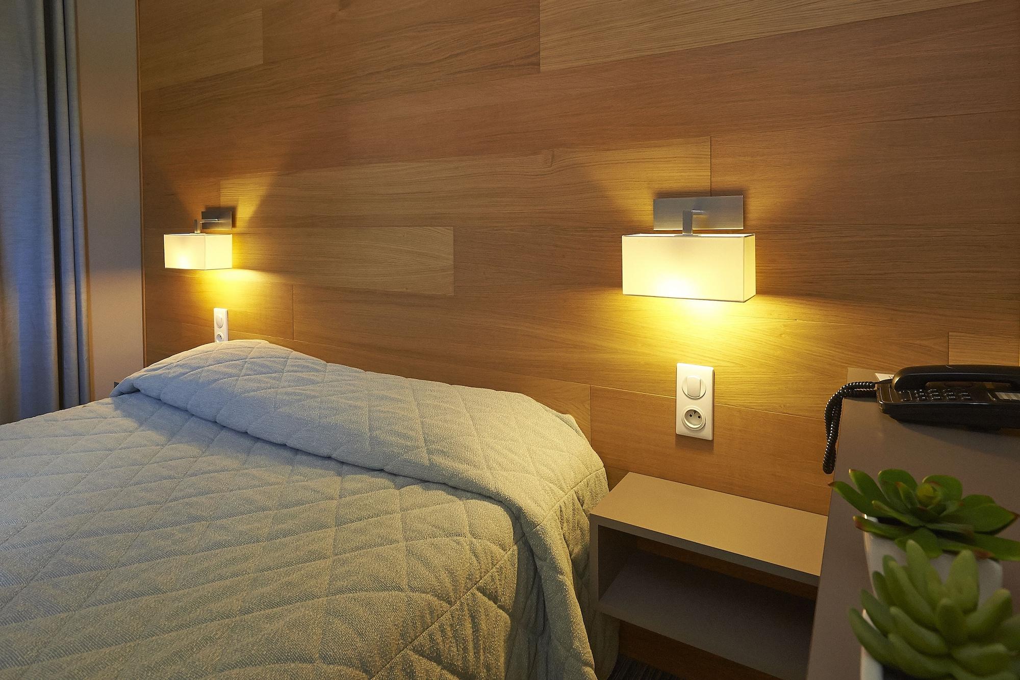 לימוז' Cit'Hotel Les Alizes מראה חיצוני תמונה