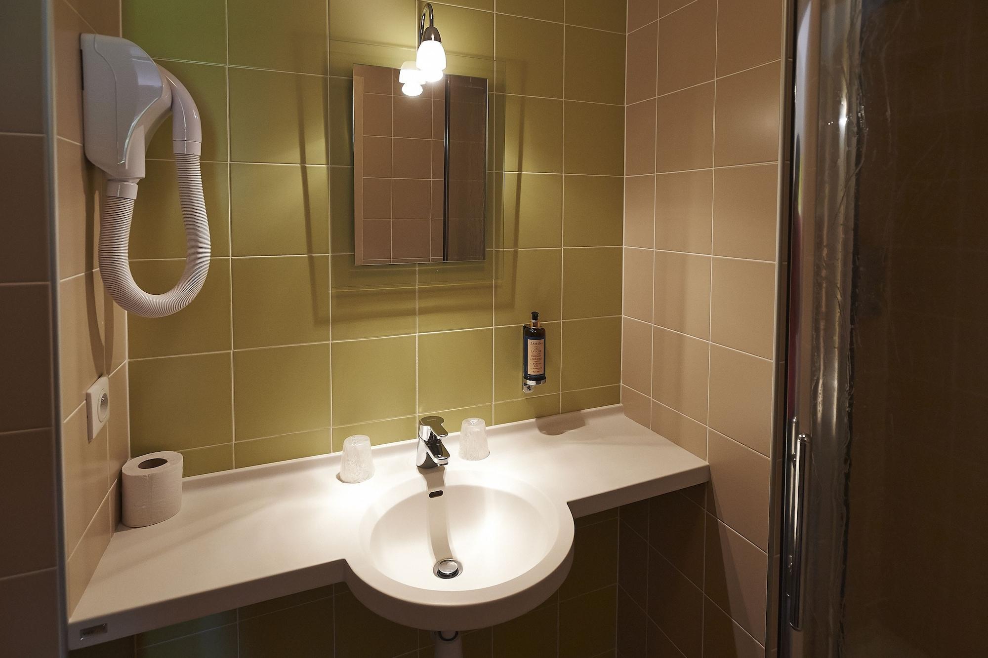 לימוז' Cit'Hotel Les Alizes מראה חיצוני תמונה